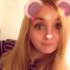 Meet your Posher, Brooke